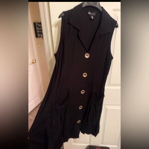 Chic Black linen Sleeveless Button-Down Dress longer on side with big collar